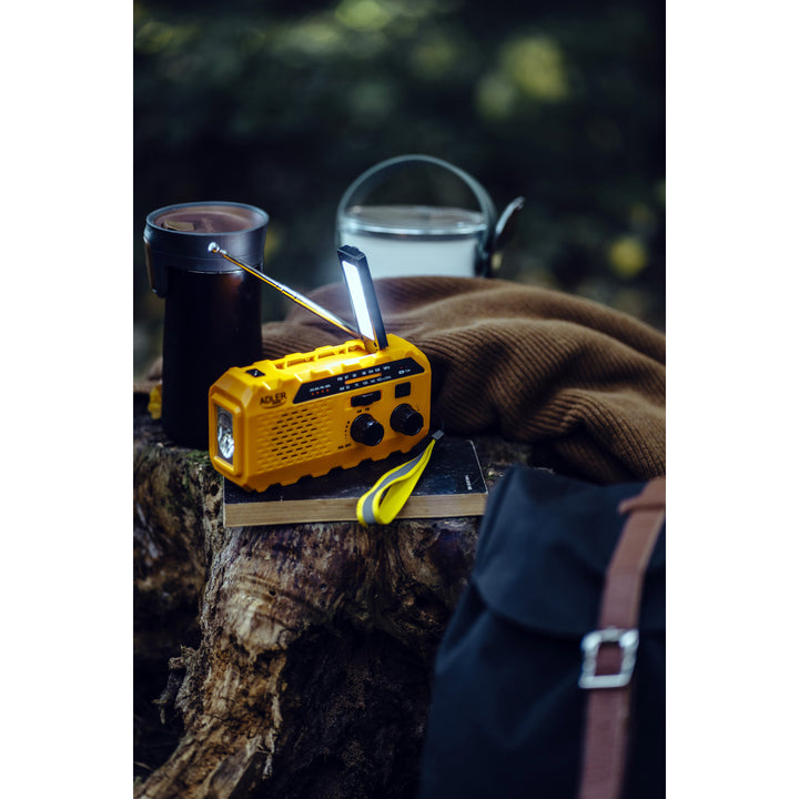Radio solar Adler, batería recargable de 1200 mAh, linterna, manivela, AD 1197