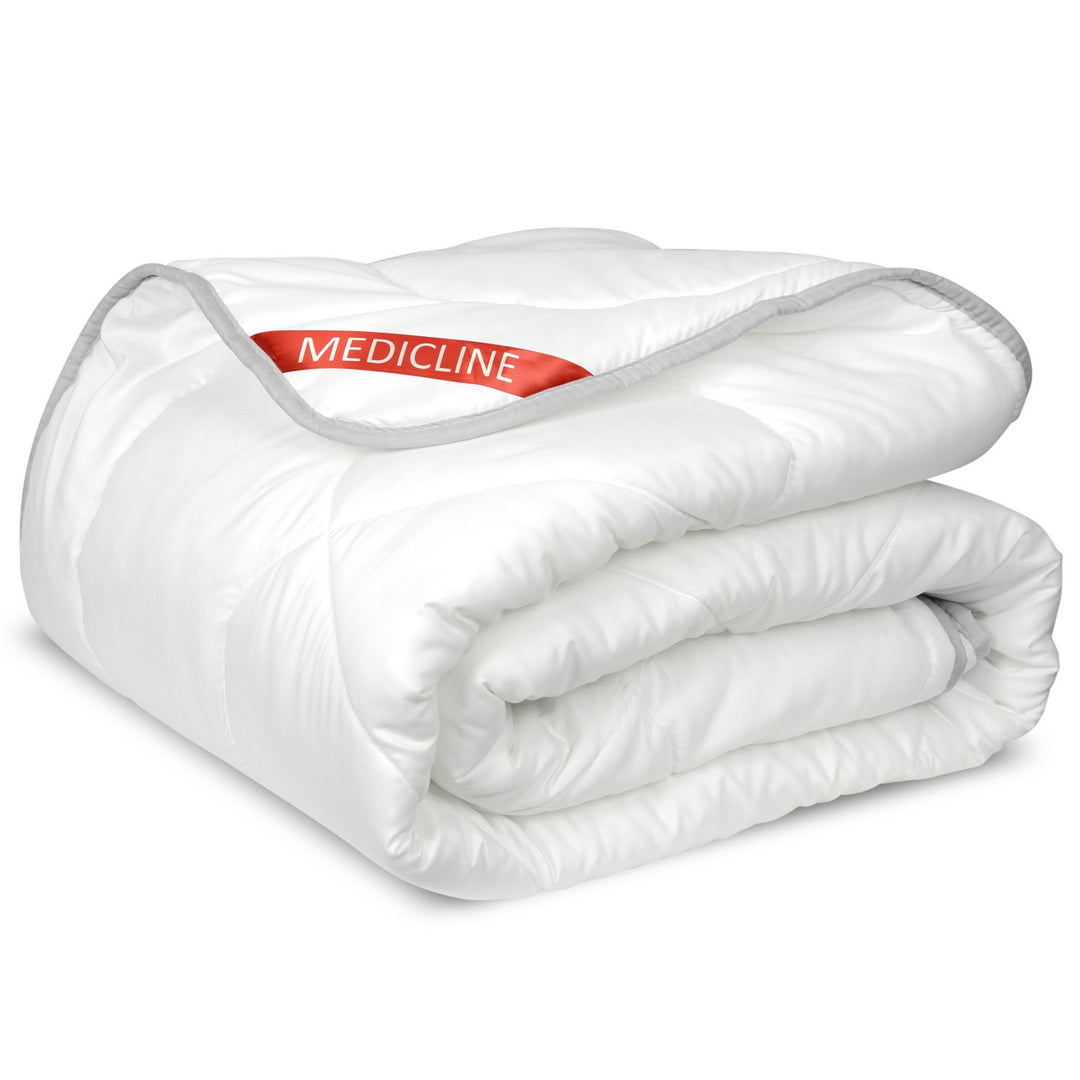 Medicline Duvet 4 Seasons Sleeping Quilt Material de microfibra com fio de acolchoado Enchimento de silicone 200g/m2 Hipoalergênico Lavável até 30 graus (Branco, 200 x 220 cm)
