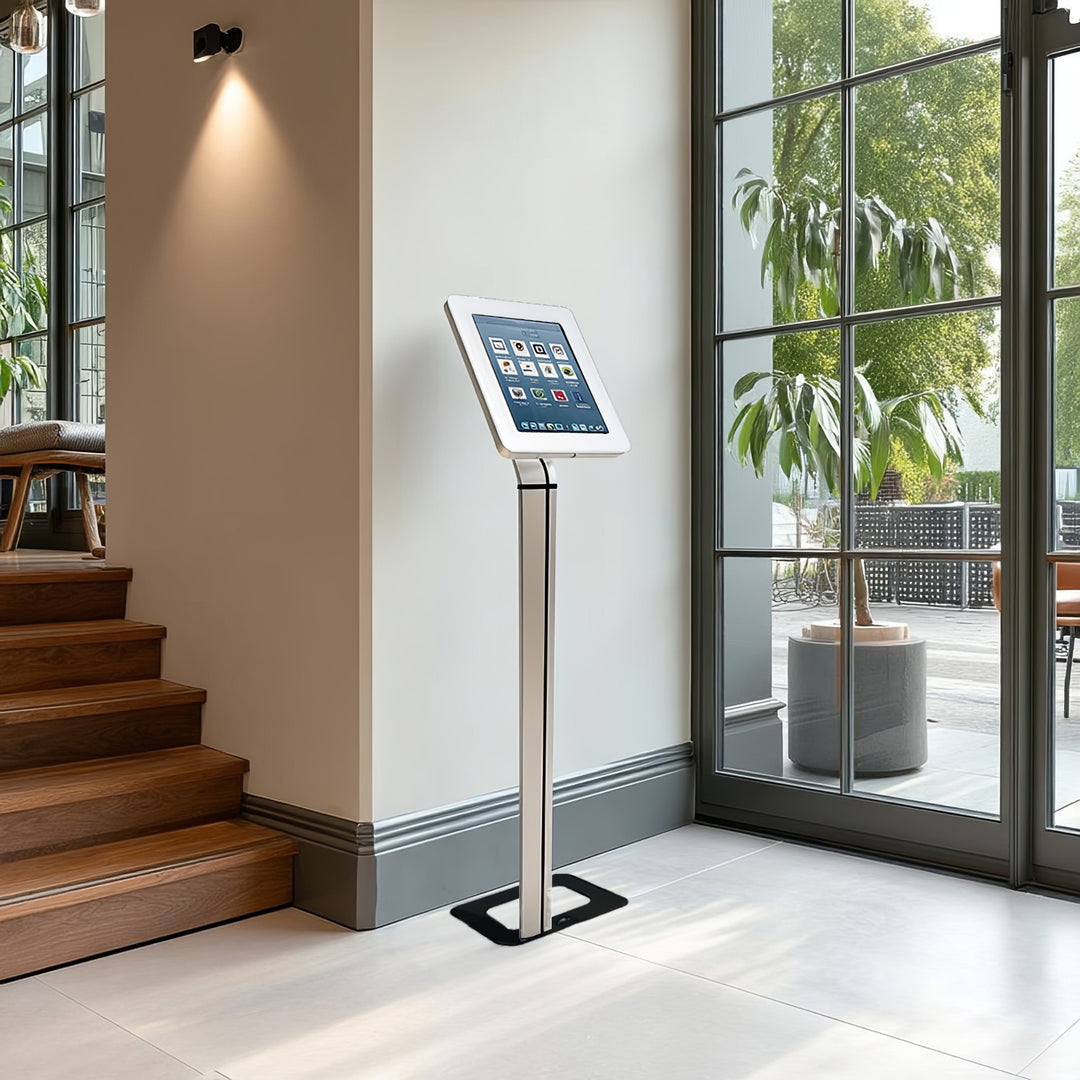 Suporte de chão Maclean MC-645 para iPad, Galaxy Tab e tablets Goclever com sistema anti-roubo