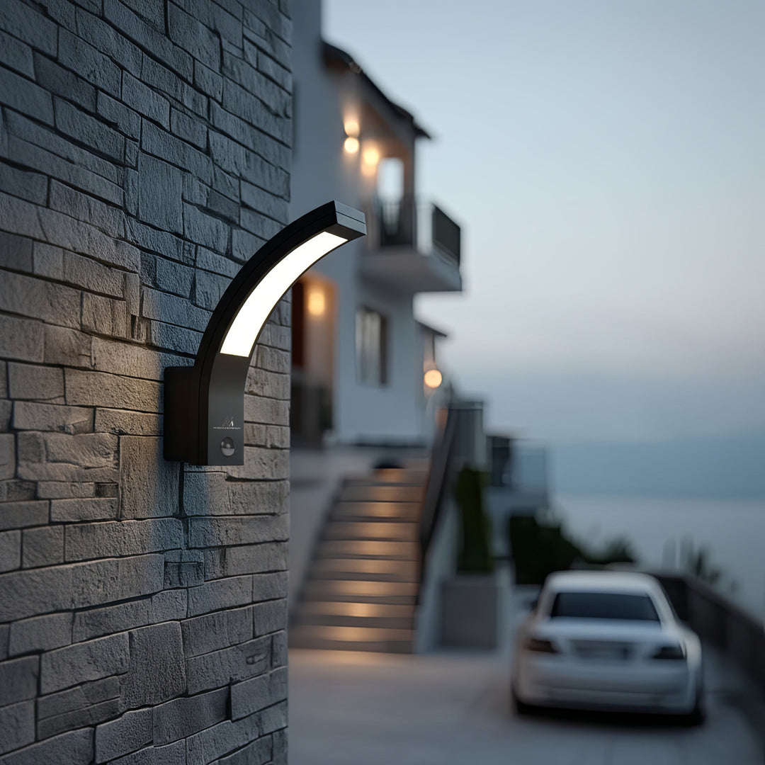 Lámpara LED con sensor de movimiento infrarrojo MCE244 750lm 10W IP54 Maclean Energy