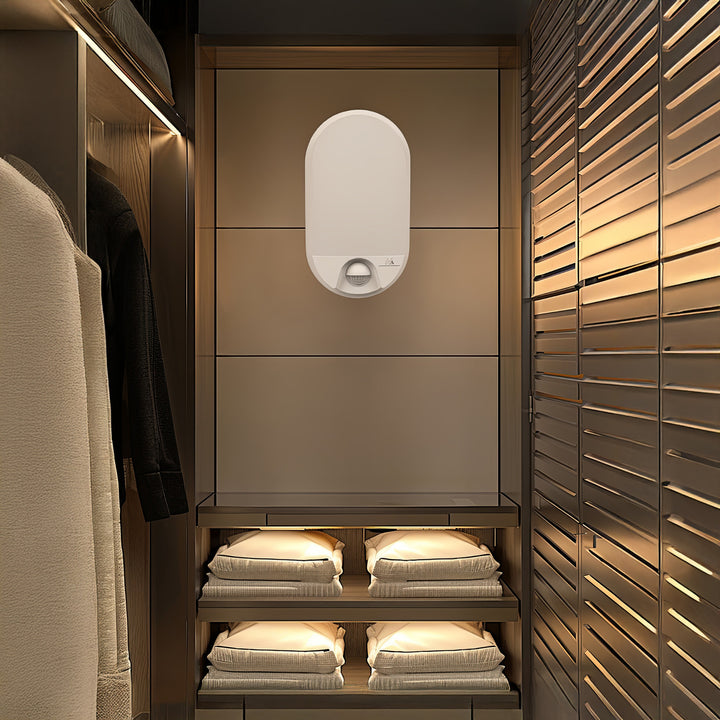 Lámpara LED con sensor de movimiento por infrarrojos 1100lm 15W IP54 blanco, blanco natural (4000K) MCE340 W Maclean Energy