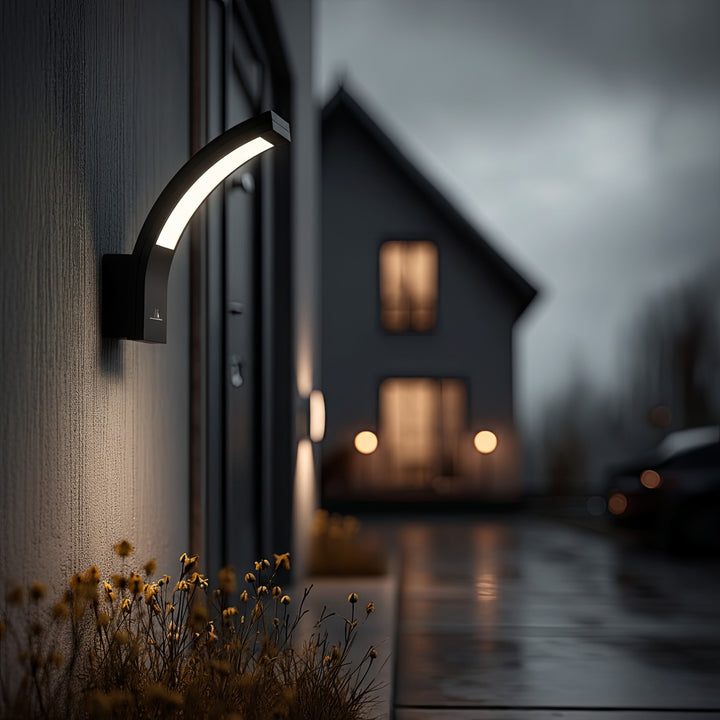 Candeeiro de fachada LED MCE343 B 800lm 10W IP54 Maclean Energy preto, branco natural (4000K)