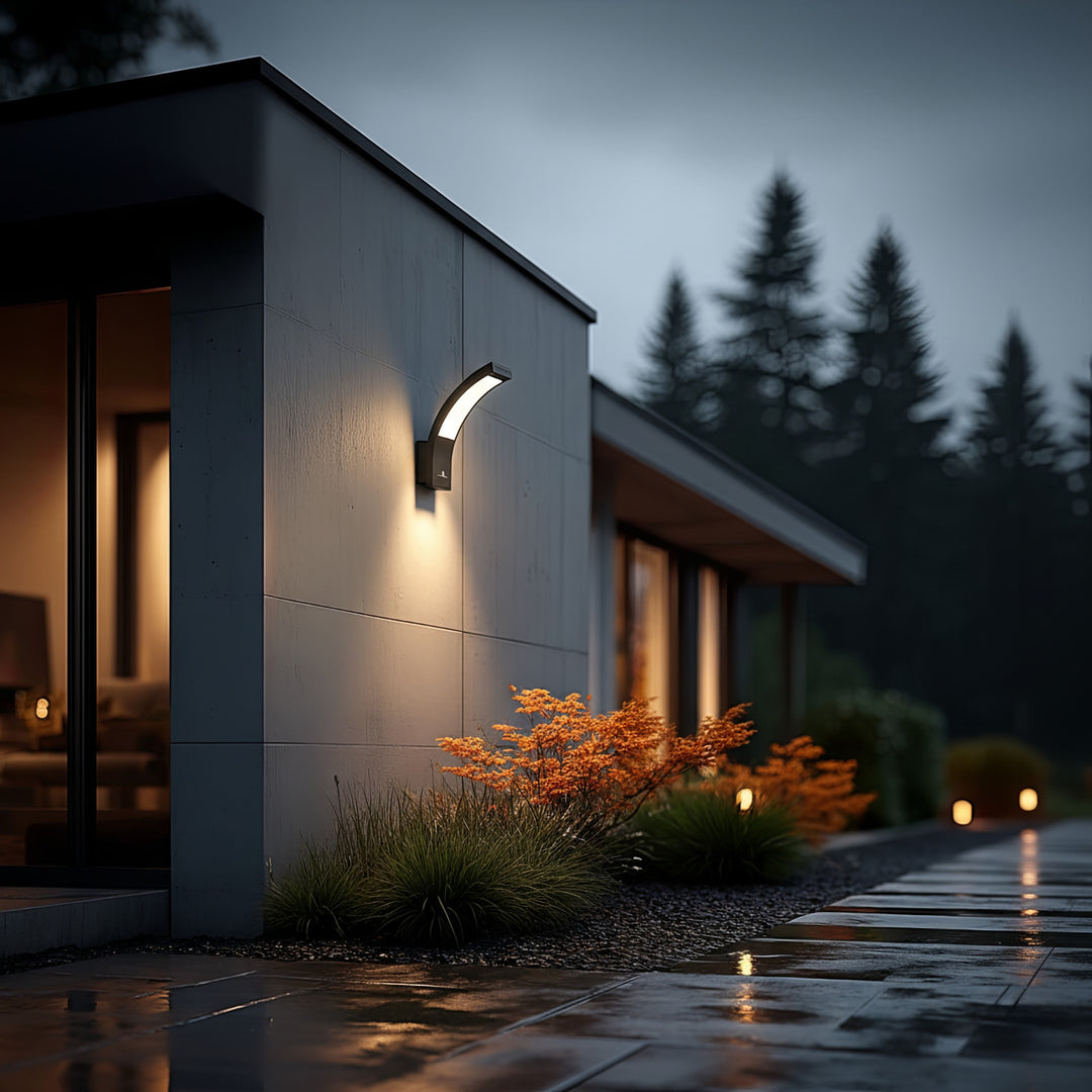 Candeeiro de fachada LED MCE343 B 800lm 10W IP54 Maclean Energy preto, branco natural (4000K)