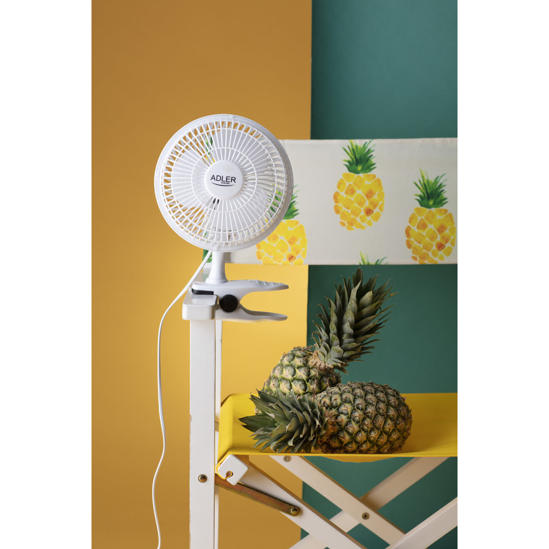 Ventilador de mesa Adler AD7317, clipe e base, diâmetro 15 cm, potência máxima 30 W