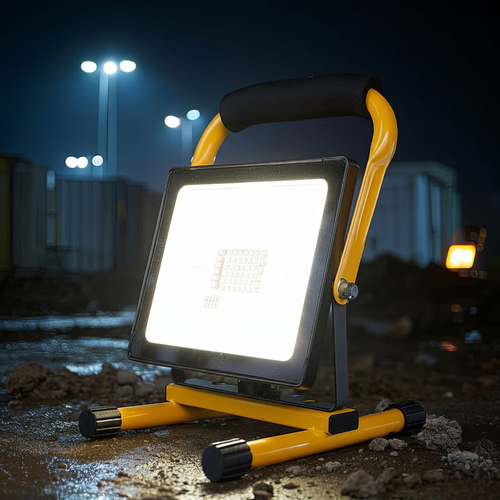 Suporte de chão para holofotes LED Tripé para holofotes de trabalho Tripé para holofotes de construção Aço giratório (para MCE550 / MCE650)
