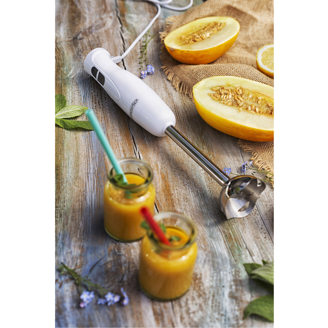 Batedeira manual Mesko MS 4619 com potência máxima de 300W