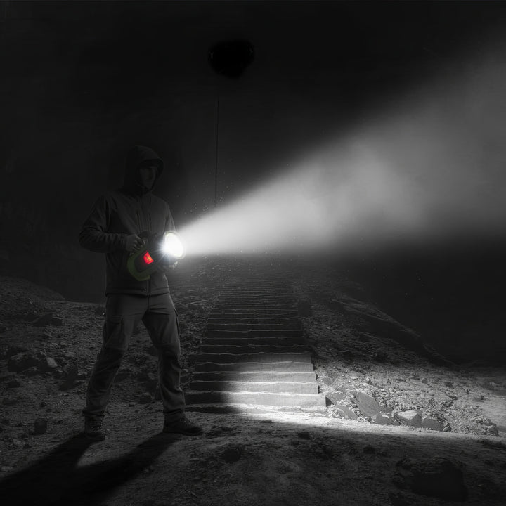 Lanterna LED Maclean 3 em 1, função powerbank, 3 modos de luz, 5W XM-L-T6, branco frio 6500K, 3,7V 3x18650, 4500mAh, MCE345