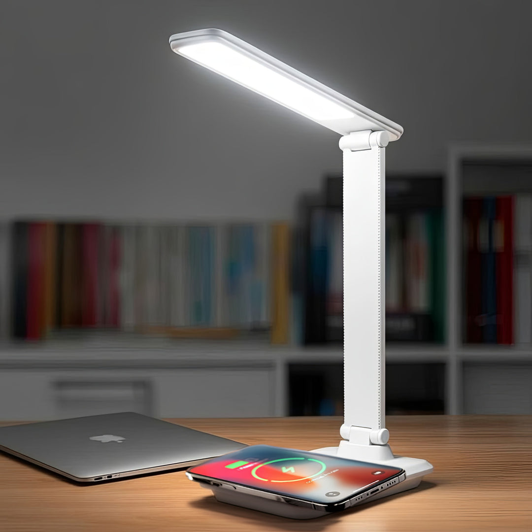 Lâmpada de mesa LED regulável Lâmpada de mesa de 9W com carregador de indução Qi