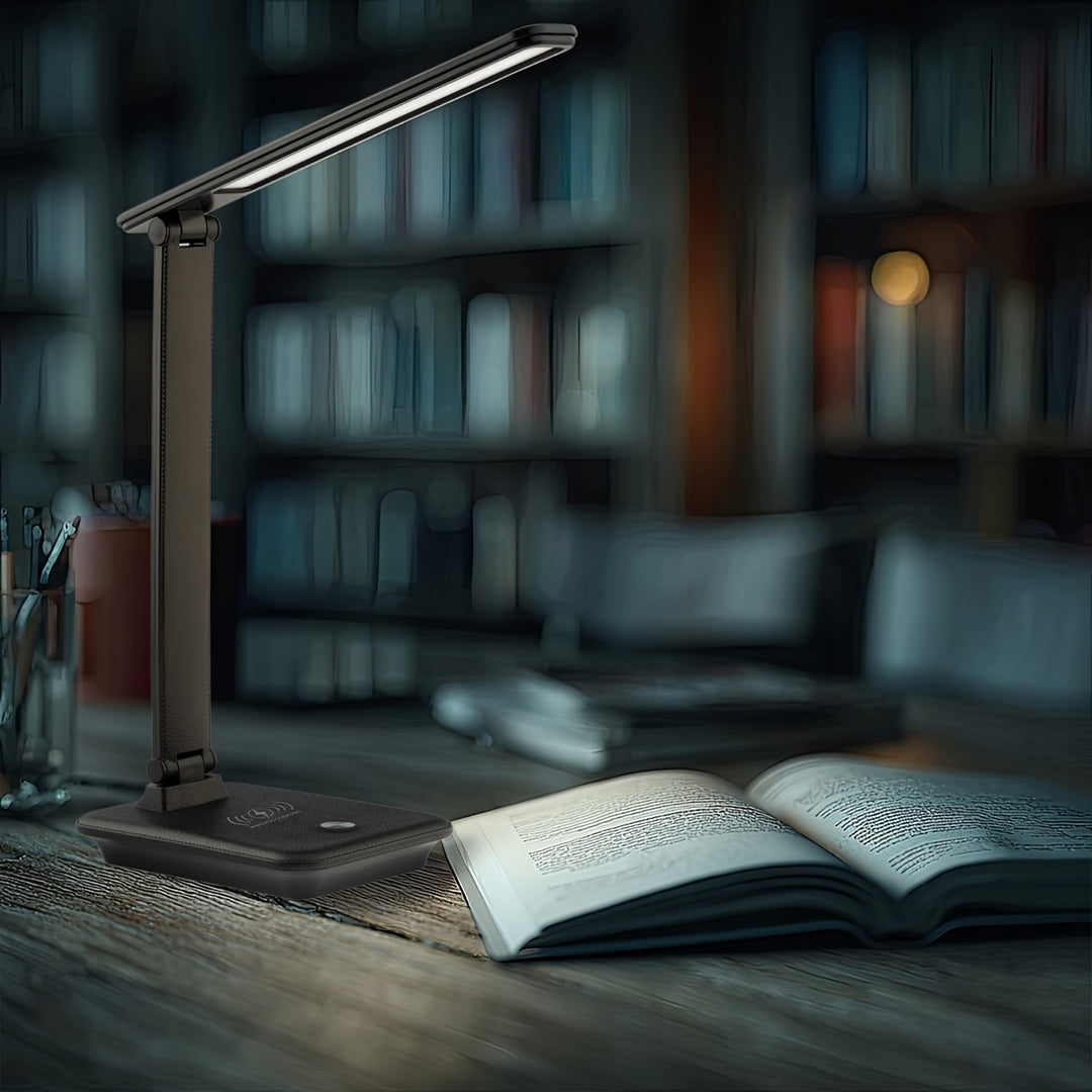 Lâmpada de mesa LED regulável Lâmpada de mesa de 9W com carregador de indução Qi