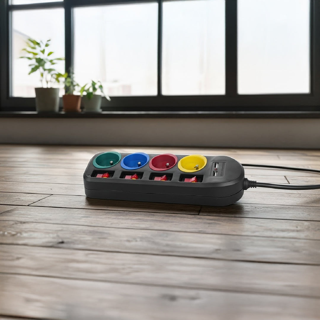 Maclean MCE229 B Extensão Power Strip Cabo de extensão com 4 tomadas + 2xUSB com interruptores, 250VAC / 10A, 2,1A 5V, 1,5m, preto