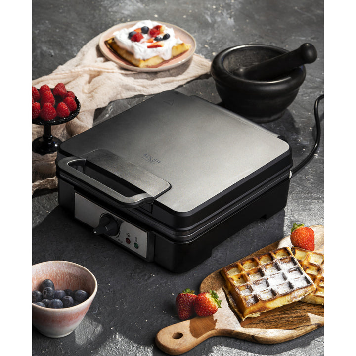 Máquina de waffles Adler, para 4 waffles, controlo de temperatura, 1800 W, AD 3049