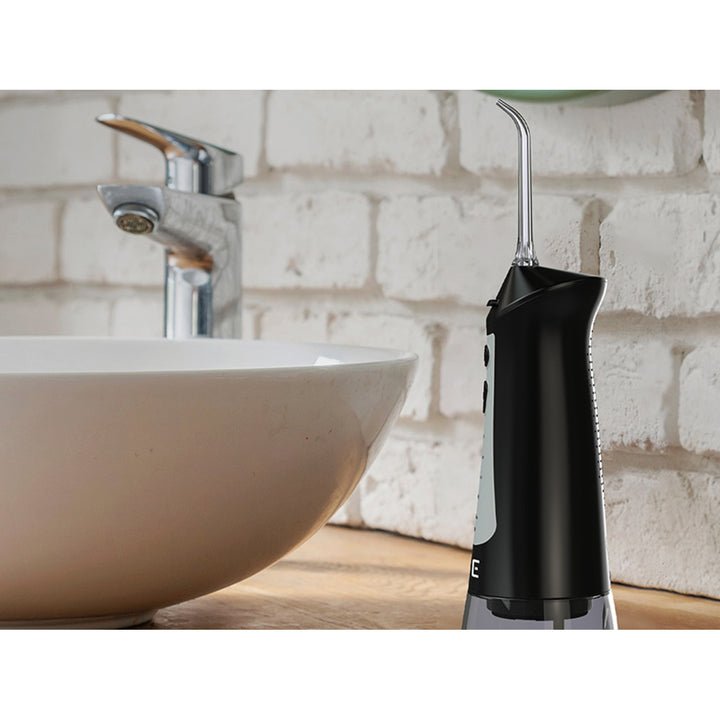 Irrigador Dentário LAFE CleanPRO Preto – 5 Modos, 6 Bocais, 300ml, IPX7, Bateria de 2000mAh, Portátil, Recarregável via USB