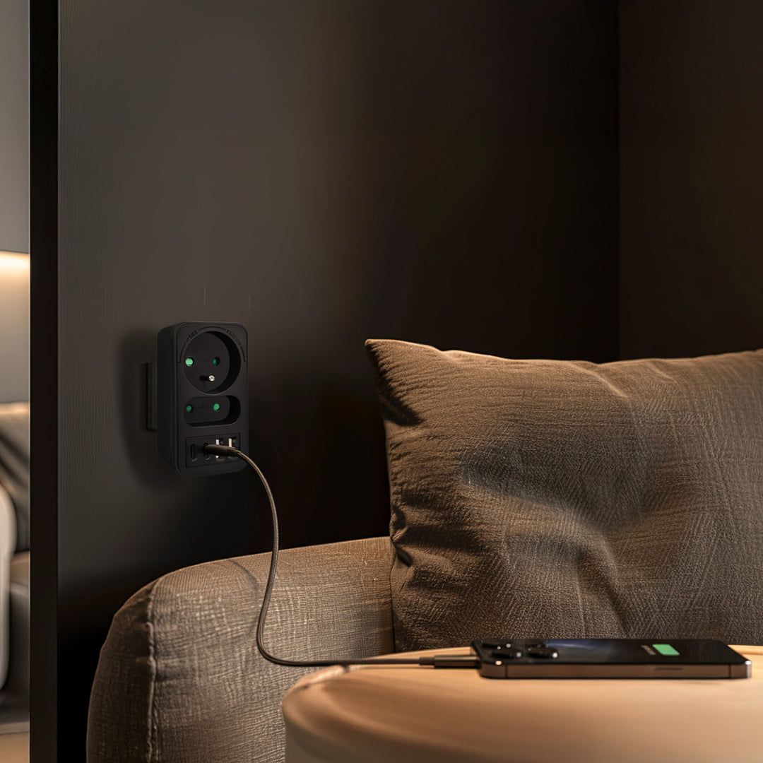 Toma de corriente Maclean x2 + 4xUSB, divisor con 2 tomas, 2xUSB A, 2xUSB C PD 20W, 1x16A + 1x6A, MCE249 F/W