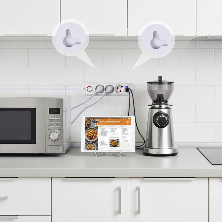 Regleta de enchufes Maclean, cable alargador de 3 tomas + 3xUSB, 110-240 V CA 50/60 Hz, 2,1 A máx. 2500 W, 1,5 m, blanco, MCE394 W