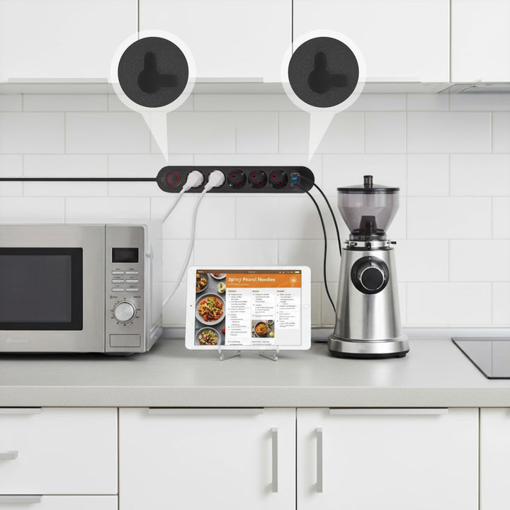 Regleta Maclean, cable de extensión de 5 tomas + 3xUSB, 110-240V CA 50/60Hz, 2,1A máx. 2500W, 1,5m, negro, MCE395 B