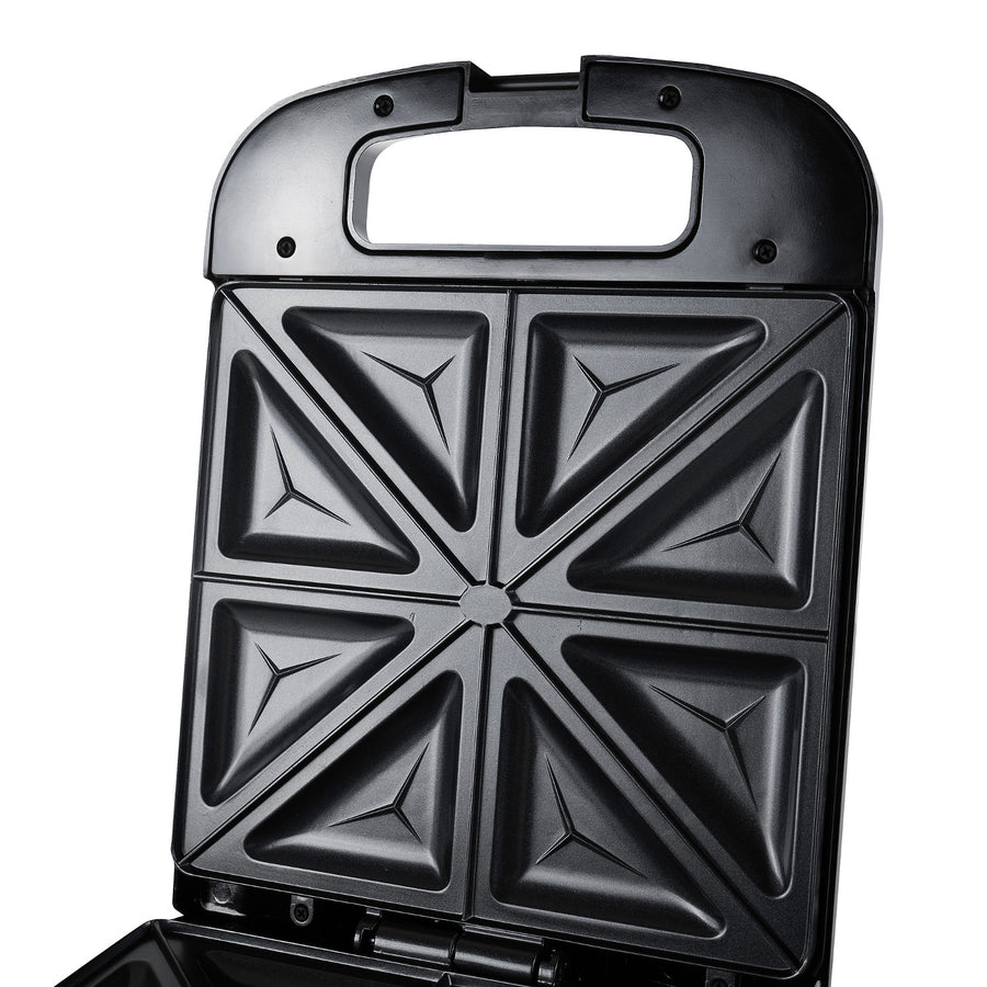 Sanduicheira Adler AD 3055 preta de 2000 W para 4 sanduíches