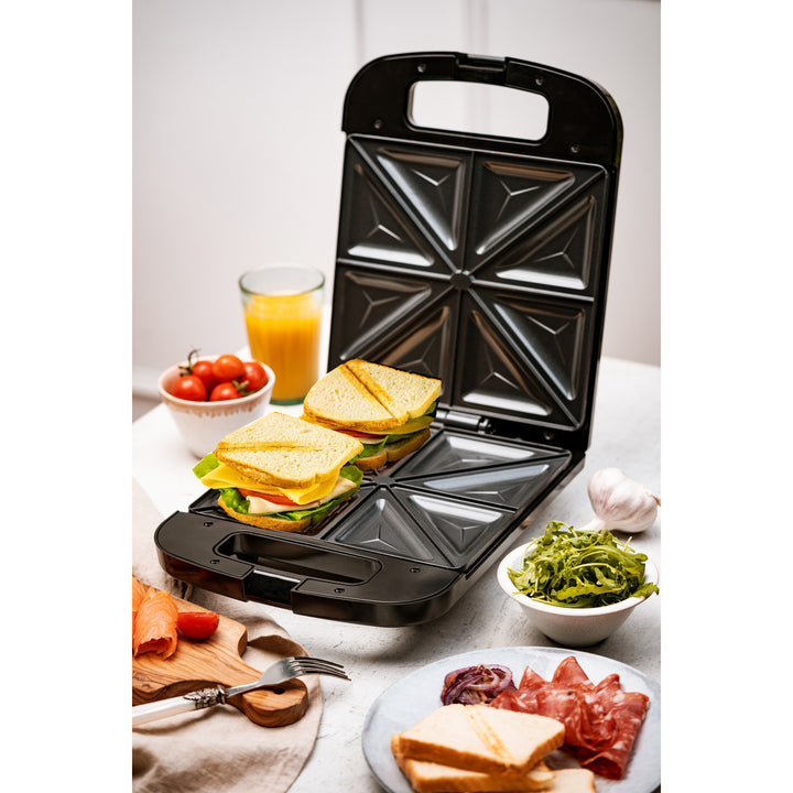 Adler AD 3055 negra sandwichera de 2000 W para 4 sandwiches