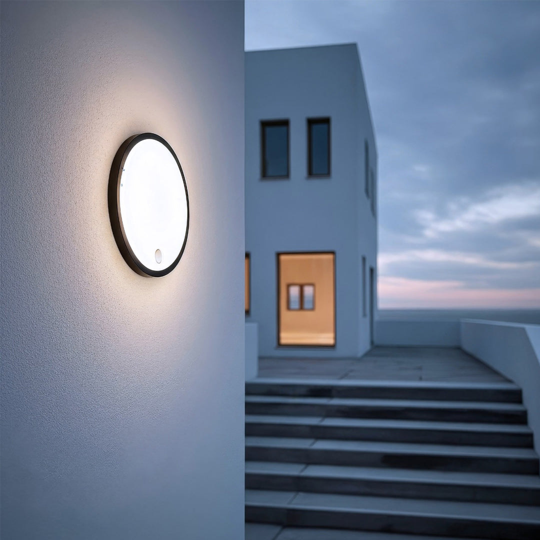 Lámpara LED con sensor de movimiento Maclean, sensor PIR, color negro, 10 W, IP65, 1000 lm, color neutro, MCE525 B