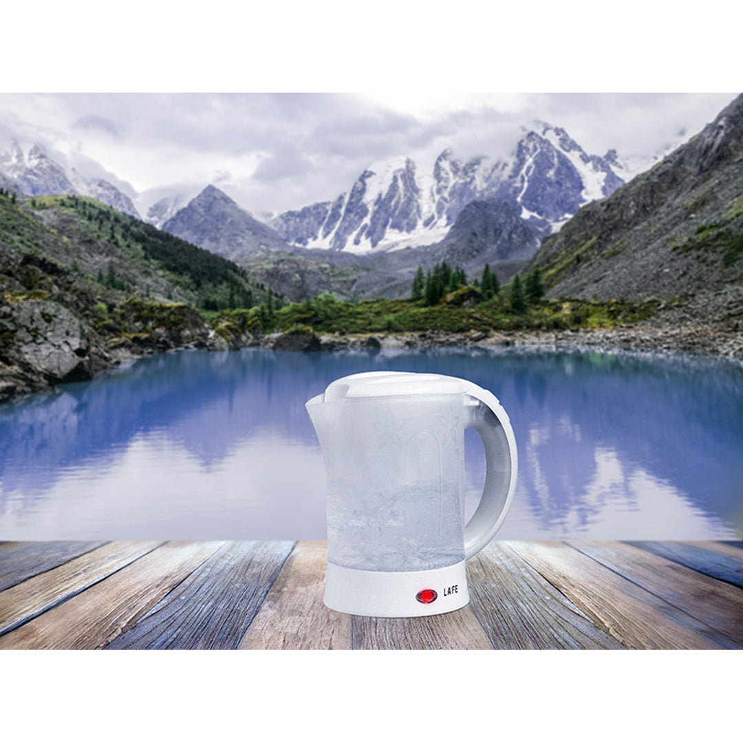 Chaleira elétrica Lafe, turística, 600W, capacidade 0,6l, 2 chávenas, 2 colheres, branca, escandinava