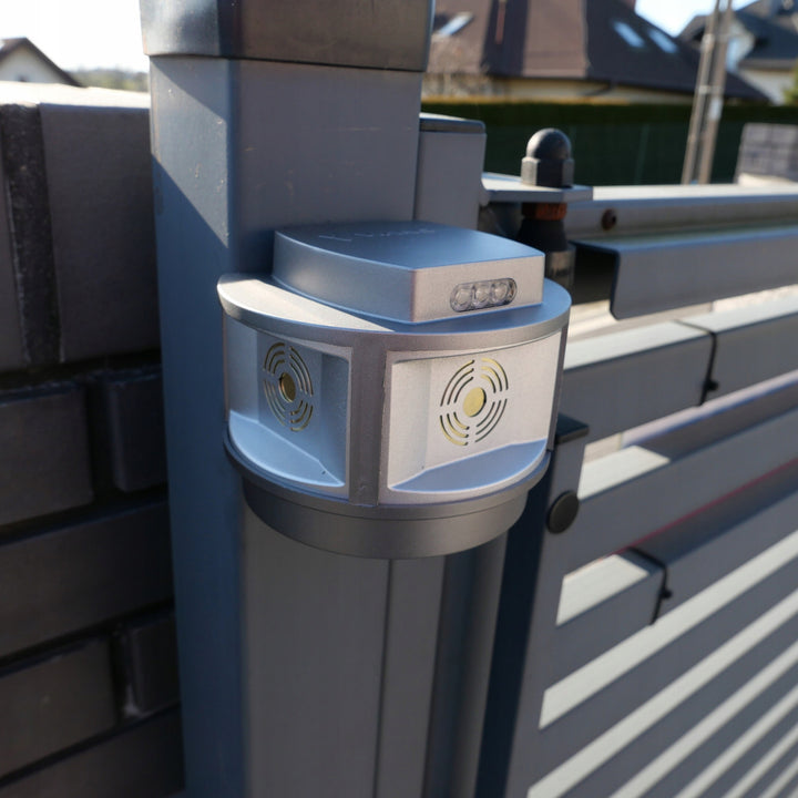 Ahuyentador de roedores inalámbrico martas ratones Viano, IP44, batería recargable Li-ion 4Ah, modo LED, Trio