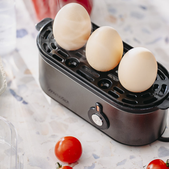 Cocedor de huevos Mesko para 3 huevos, potencia 210W, fase de cocción seleccionable, indicador luminoso, MS 4485