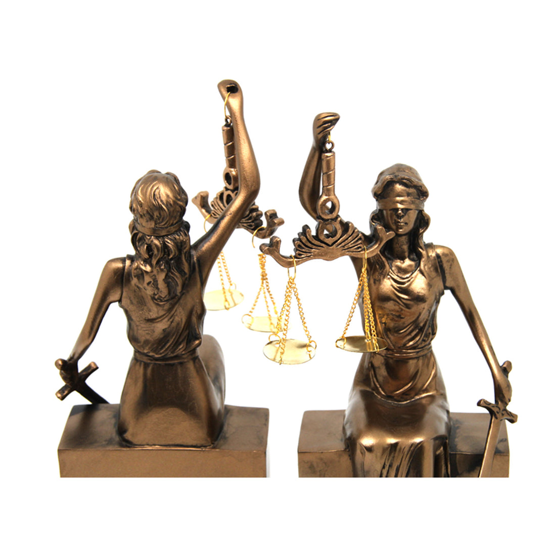 Figurillas de Themis con escamas y espada, apoyalibros, Reina Isabel, 2 piezas
