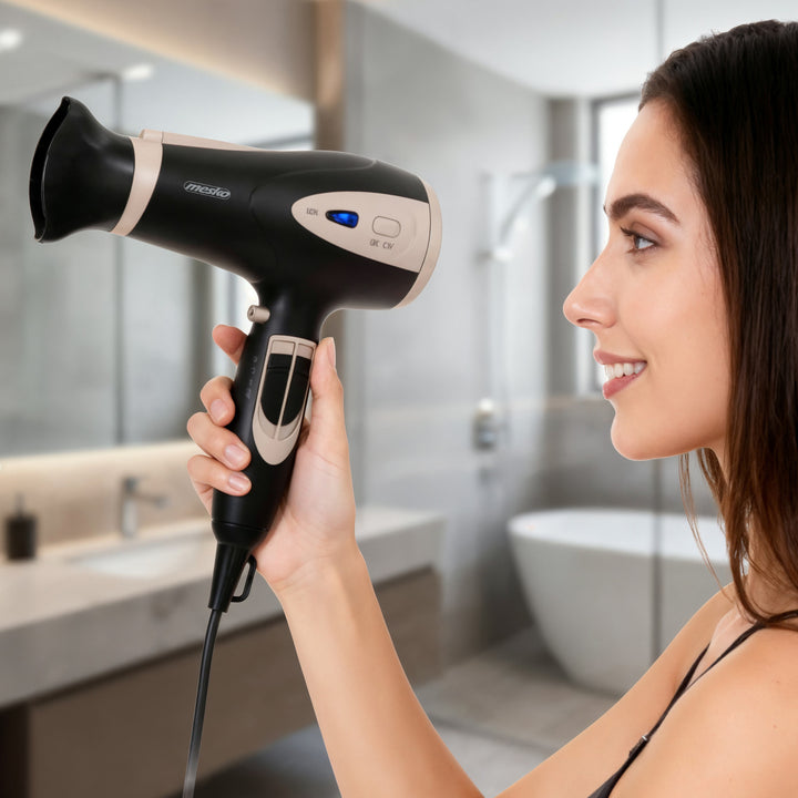 Secador de pelo Mesko, función de ionización, difusor, potencia 2200 W, negro, MS 2287