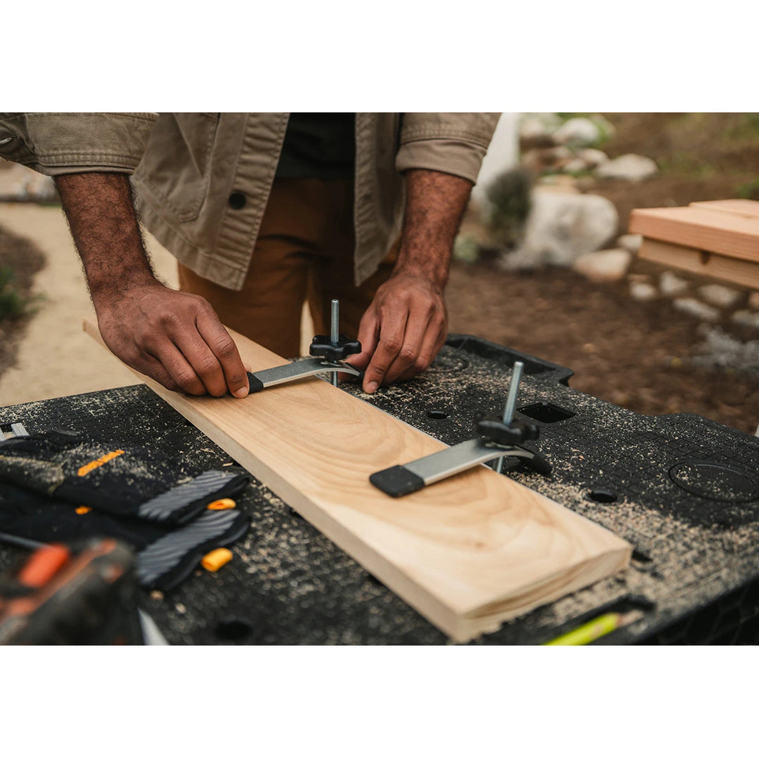 Mesa de taller plegable 2.0 de Keter, capacidad de carga de 453 kg, superficie de trabajo de 85 x 56 cm, patas metálicas estables, 271269