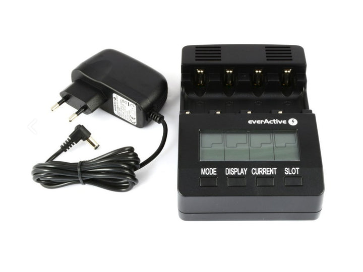 Cargador de pilas AAA R03, AA R6, Ni-MH/Ni-CD EverActive NC-3000