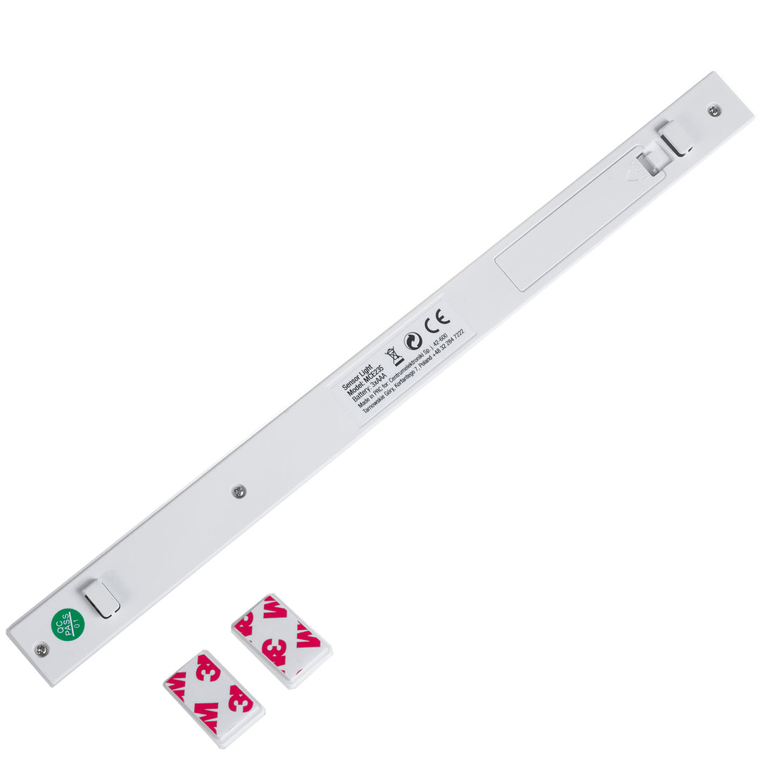 Maclean MCE235 Luz lámpara LED con detector de movimiento PIR para gabinete, cocina, dormitorio etc. cinta autoadhesiva 3M, alimentación: pilas 3xAAA (no incl.)