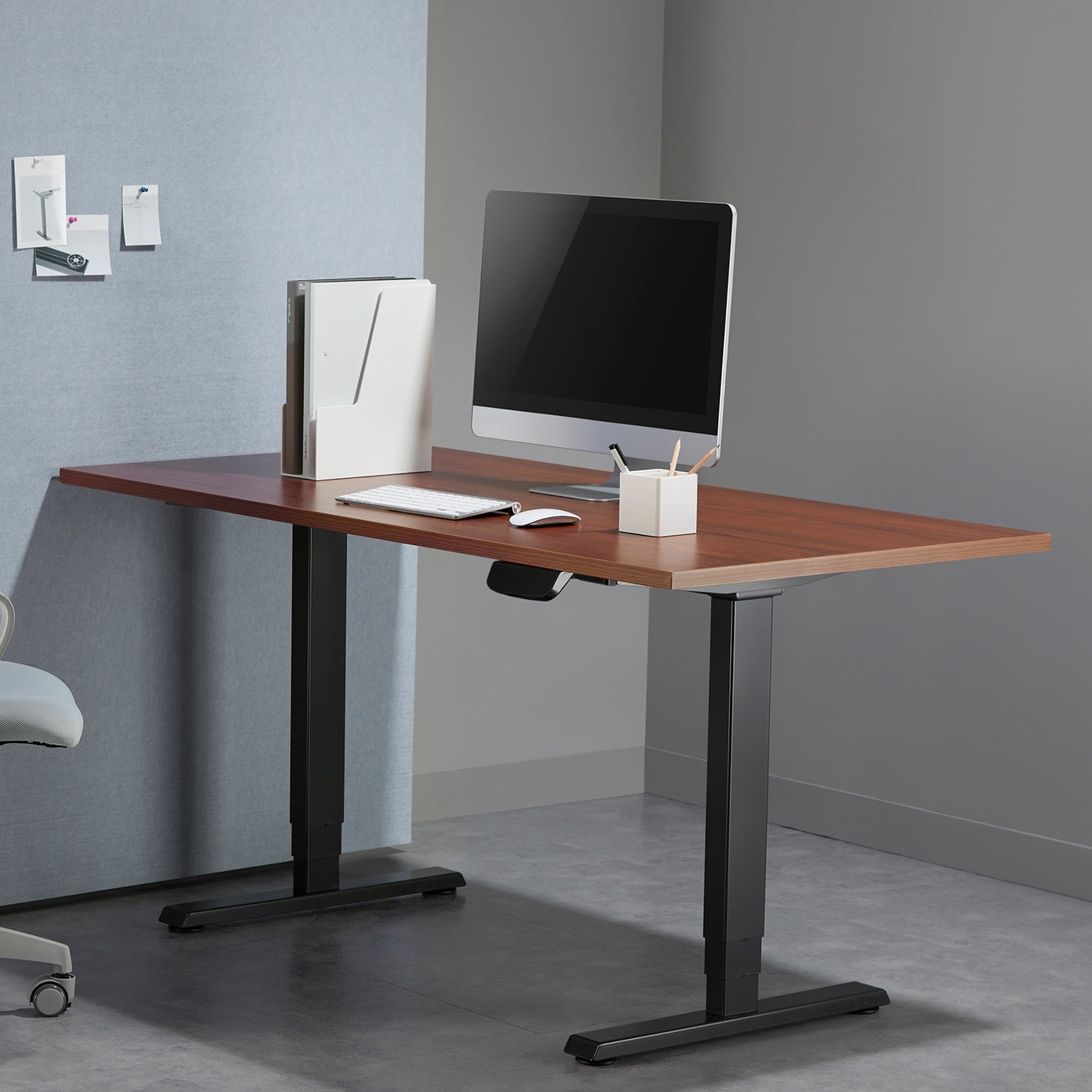 Escritorio eléctrico Ergo Office sin tablero, para trabajar de pie o sentado, máx. 125kg, altura máxima 1280mm, panel táctil, ER-422