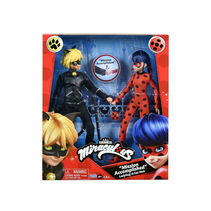 Um conjunto de bonecos Miraculous Ladybug e Cat Noir da Playmates